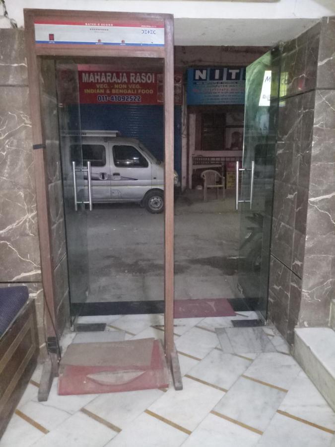 Hotel Diplomat Inn New Delhi Exteriör bild